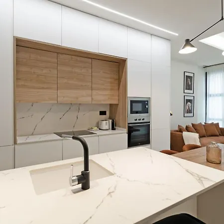 Daire Guestready - Urban Elegance In Valensiya